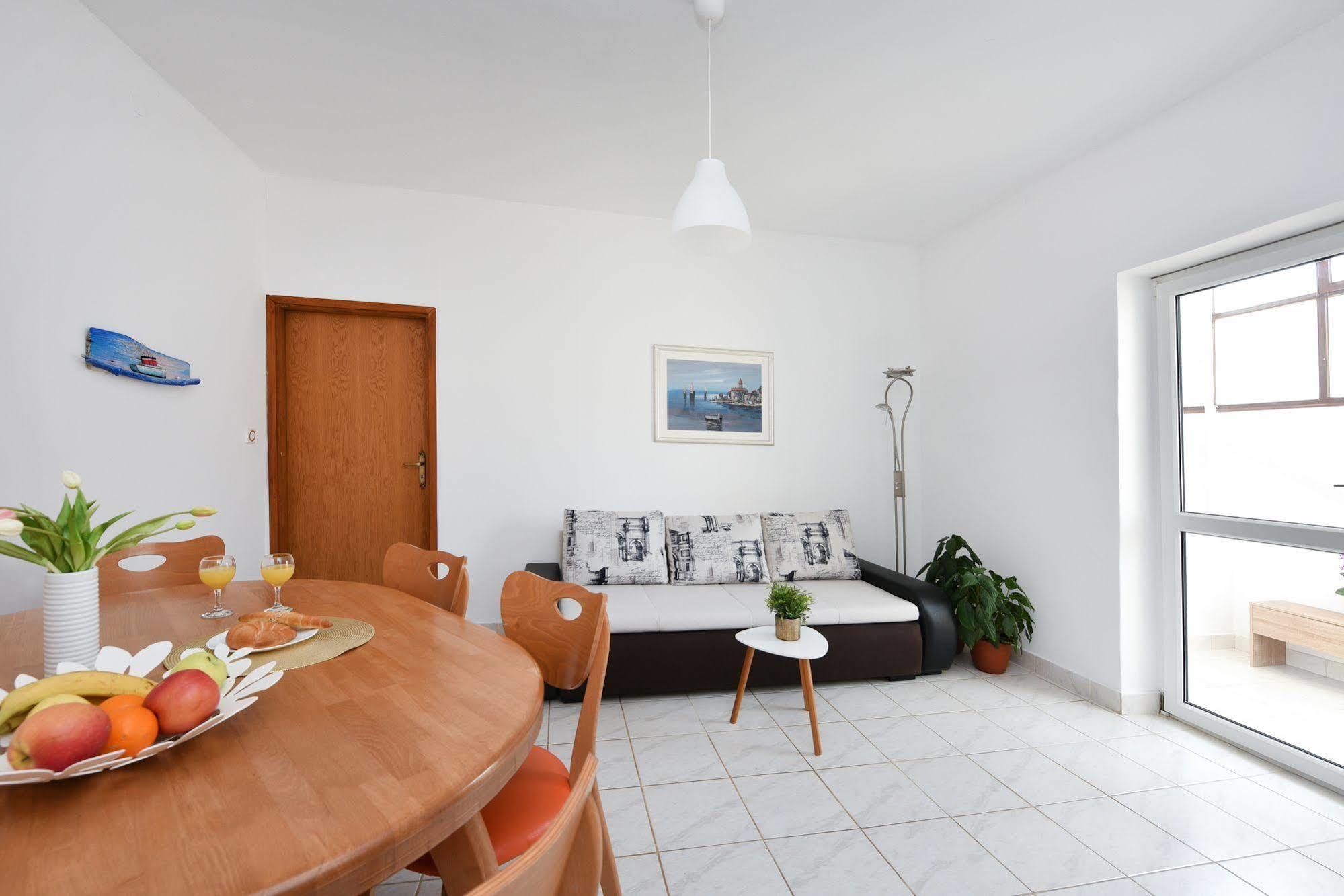 Apartment Adria Zadar