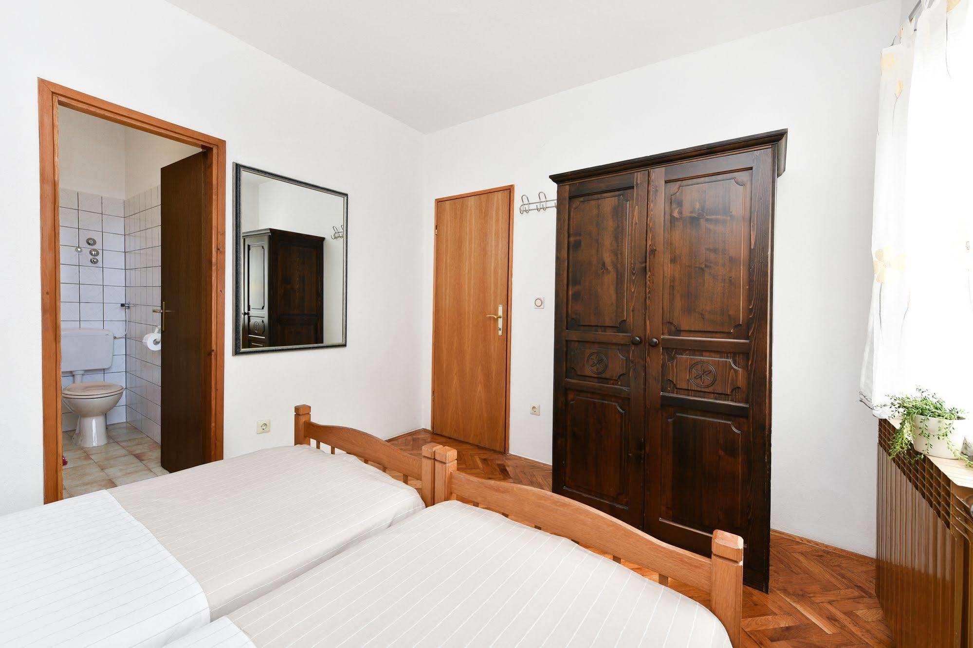 Apartment Adria